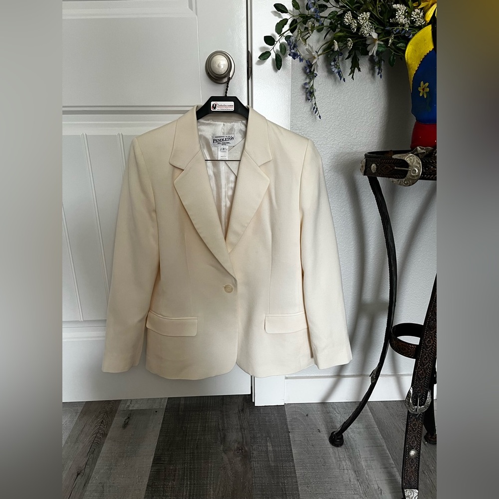 Vintage Pendleton Wool Blazer Size 8 Petite